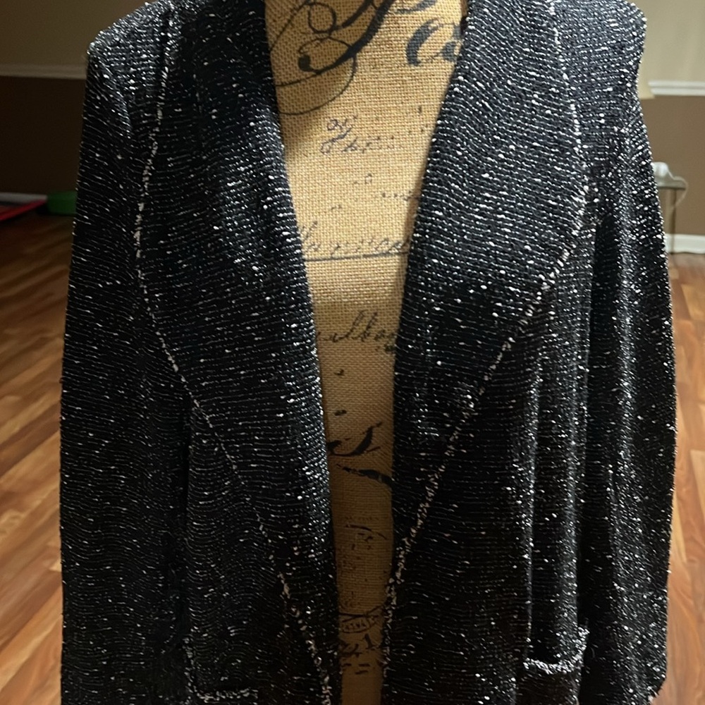 Max Studio size L black open front cardigan with white specs throughout - Picture 2 of 4